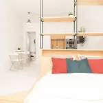 Loft de Diseño en Pleno Centro de Madrid, Calle Torrecilla del Leal, by Batuecas