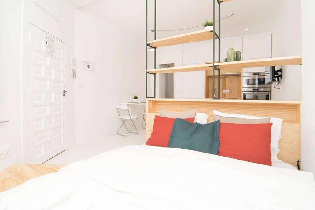 Loft De Diseno En Pleno Centro De Madrid, Calle Torrecilla Del Leal, By Batuecas Appartamento Madrid